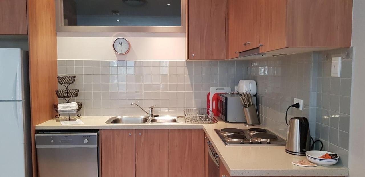 Peak 105 Apartment Маунт Булер Екстериор снимка
